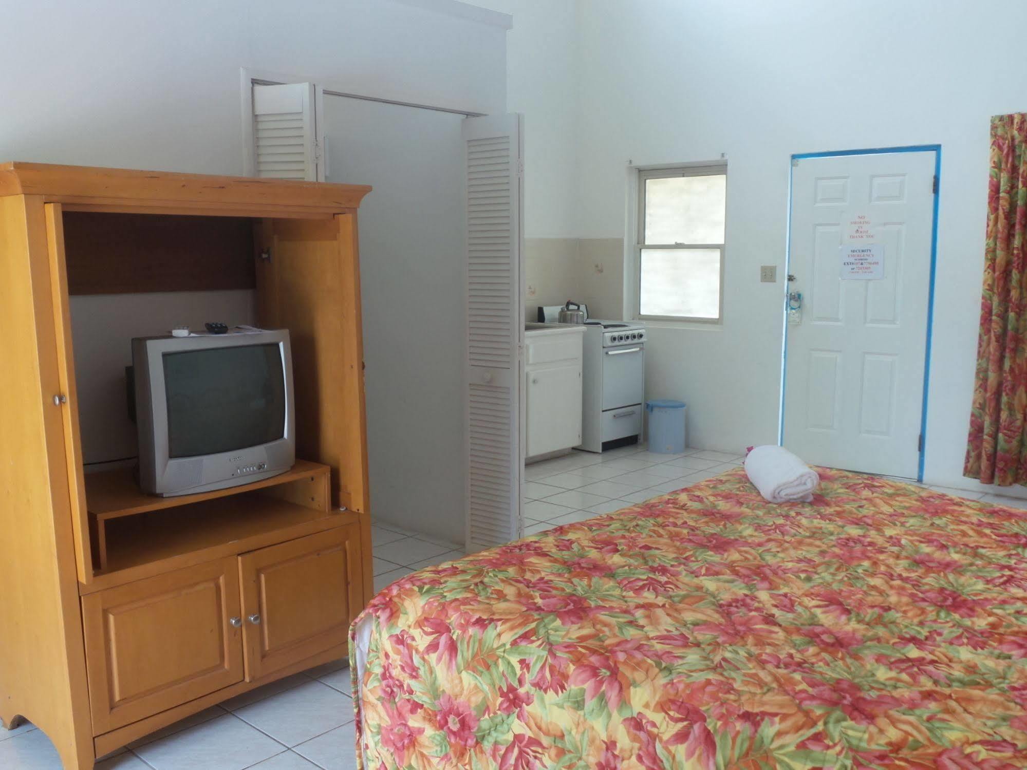 Anchorage Inn Dickenson Bay Εξωτερικό φωτογραφία